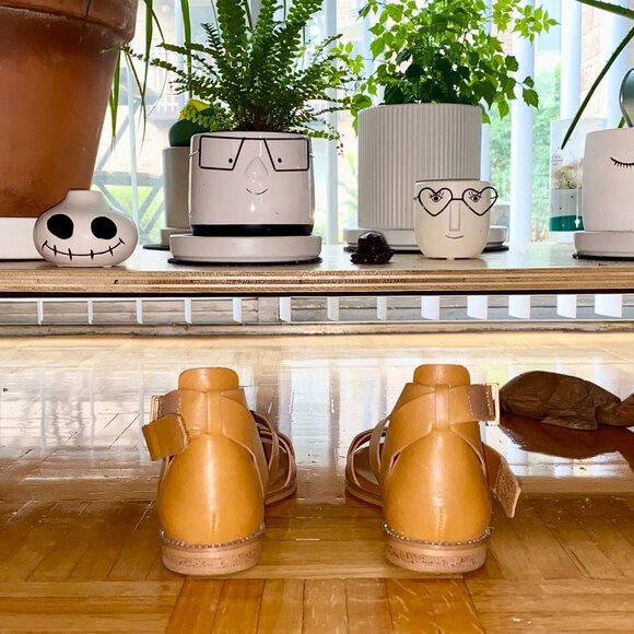 Franco Sarto Giola Sandals, Brown, Size 8M - Picture 3 of 3